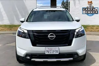 Nissan Pathfinder 2025 AWD SL 4 puertas SUV