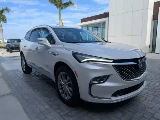 Buick Enclave 2023 Avenir Crossover de 4 puertas
