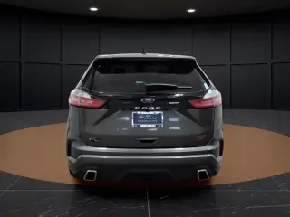 Ford Edge 2022 AWD ST Crossover de 4 puertas