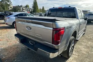 Ford F-150 2024 4x4 XLT 4 puertas SuperCrew caja corta de 6.5 pies