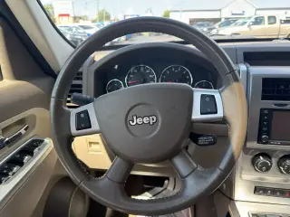Jeep Liberty 2010 4x4 Limited SUV de 4 puertas