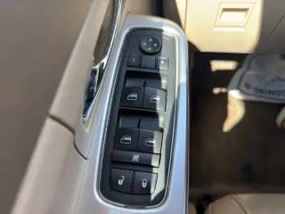 Jeep Liberty 2010 4x4 Limited SUV de 4 puertas