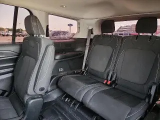 Jeep Grand Cherokee L 2023 4x4 Laredo SUV de 4 puertas