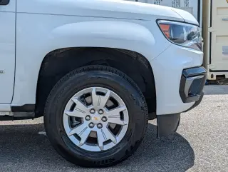 Chevrolet Colorado 2022 4x4 LT 4 puertas Crew Cab batea de 5 pies