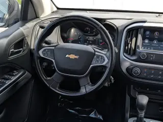 Chevrolet Colorado 2022 4x4 LT 4 puertas Crew Cab batea de 5 pies
