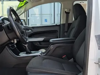 Chevrolet Colorado 2022 4x4 LT 4 puertas Crew Cab batea de 5 pies