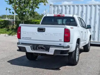 Chevrolet Colorado 2022 4x4 LT 4 puertas Crew Cab batea de 5 pies