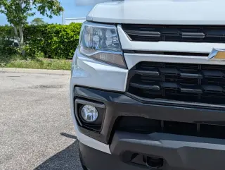 Chevrolet Colorado 2022 4x4 LT 4 puertas Crew Cab batea de 5 pies