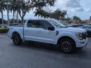 Ford F-150 2021 4x4 XLT 4dr SuperCrew 5.5 ft. SB