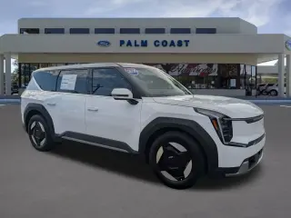 Kia EV9 Light SUV de 4 puertas 2026