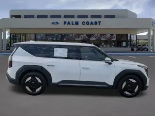 Kia EV9 Light SUV de 4 puertas 2026