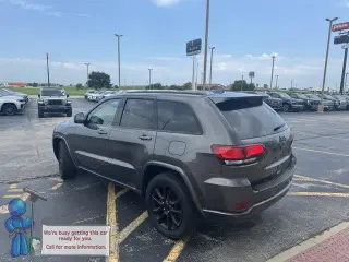 Jeep Grand Cherokee 2021 4x2 Laredo E SUV de 4 puertas