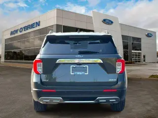 Ford Explorer 2023 AWD XLT SUV de 4 puertas