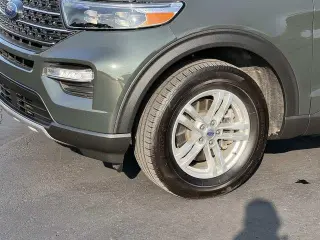 Ford Explorer 2023 AWD XLT SUV de 4 puertas