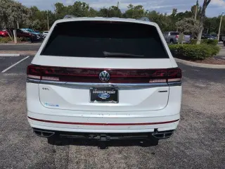 Volkswagen Atlas 2024 AWD SEL Premium R-Line 4Motion SUV de 4 puertas