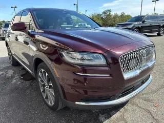 Lincoln Nautilus 2023 AWD Reserve SUV de 4 puertas