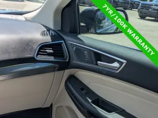 Ford Edge 2022 AWD Titanium Crossover de 4 puertas