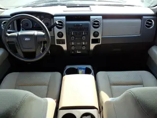 Ford F-150 2010 4x4 XLT 4 puertas SuperCab Styleside Caja de 6.5 pies