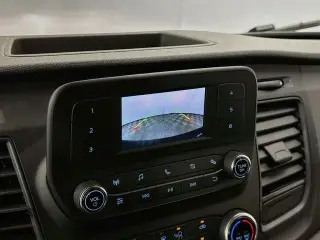 Ford Transit 2025 250 3 puertas SWB techo bajo furgoneta de carga