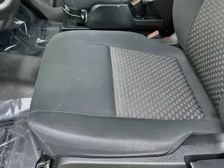 Ford Transit 2025 250 3 puertas SWB techo bajo furgoneta de carga