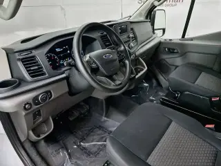 Ford Transit 2025 250 3 puertas SWB techo bajo furgoneta de carga