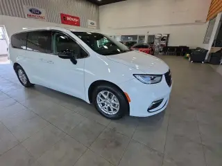 Chrysler Pacifica 2024 Touring L Monovolumen de 4 puertas