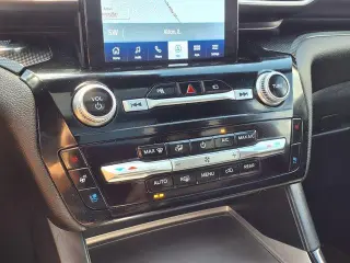 Ford Explorer 2023 AWD ST SUV de 4 puertas