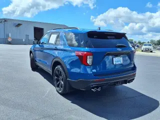 Ford Explorer 2023 AWD ST SUV de 4 puertas