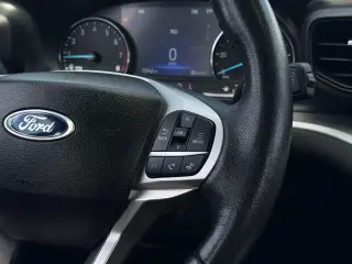 Ford Explorer 2023 AWD XLT SUV de 4 puertas