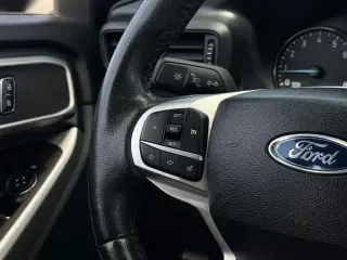 Ford Explorer 2023 AWD XLT SUV de 4 puertas