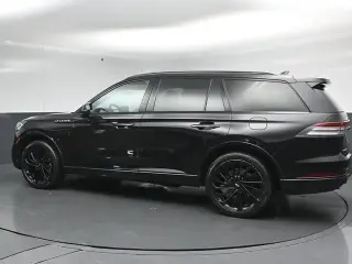 Lincoln Aviator 2022 AWD Reserve SUV de 4 puertas