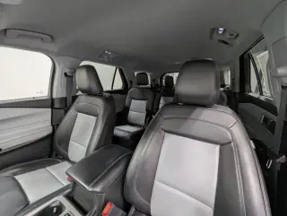Ford Explorer 2023 AWD XLT SUV de 4 puertas