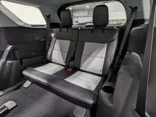 Ford Explorer 2023 AWD XLT SUV de 4 puertas