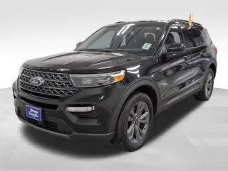 Ford Explorer 2023 AWD XLT SUV de 4 puertas