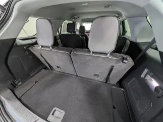 Ford Explorer 2023 AWD XLT SUV de 4 puertas