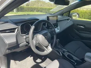 Toyota Corolla Hatchback 2021 SE 4dr Hatchback CVT