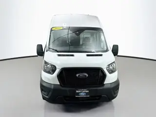 Ford Transit 2025 250 3 puertas, distancia entre ejes extralarga (LWB), techo alto, furgoneta de carga extendida
