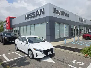 Nissan Sentra 2024 Sedán de 4 puertas