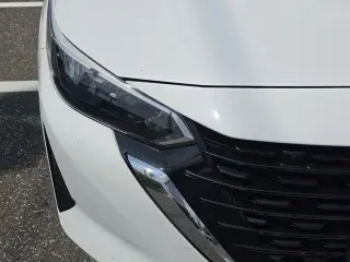 Nissan Sentra 2024 Sedán de 4 puertas