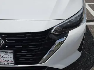 Nissan Sentra 2024 Sedán de 4 puertas