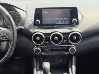 Nissan Sentra 2024 Sedán de 4 puertas