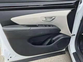 Hyundai TUCSON 2022 AWD SE SUV de 4 puertas
