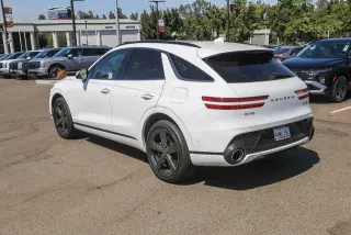 Genesis GV70 2023 AWD 3.5T Sport SUV de 4 puertas