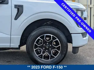 Ford F-150 2023 4x2 XL 4 puertas SuperCrew batea de 5.5 pies