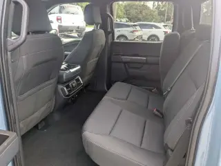 Ford F-150 2023 4x4 XLT 4 puertas SuperCrew caja corta de 5.5 pies