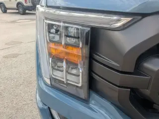 Ford F-150 2023 4x4 XLT 4 puertas SuperCrew caja corta de 5.5 pies