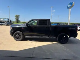 Ram 2500 2020 4x4 Big Horn Crew Cab 4 puertas batea de 6.3 pies