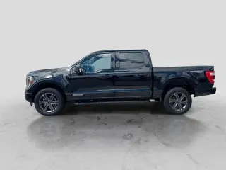 Ford F-150 2023 4x4 Lariat 4 puertas SuperCrew caja corta de 5.5 pies