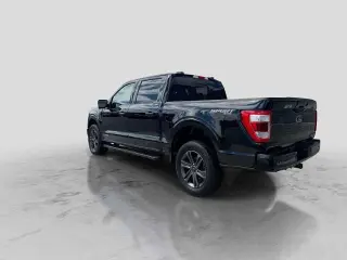 Ford F-150 2023 4x4 Lariat 4 puertas SuperCrew caja corta de 5.5 pies