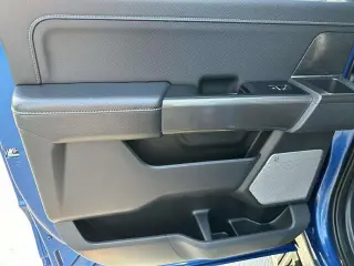 Ford F-150 2023 4x4 XLT 4 puertas SuperCrew caja de 5.5 pies